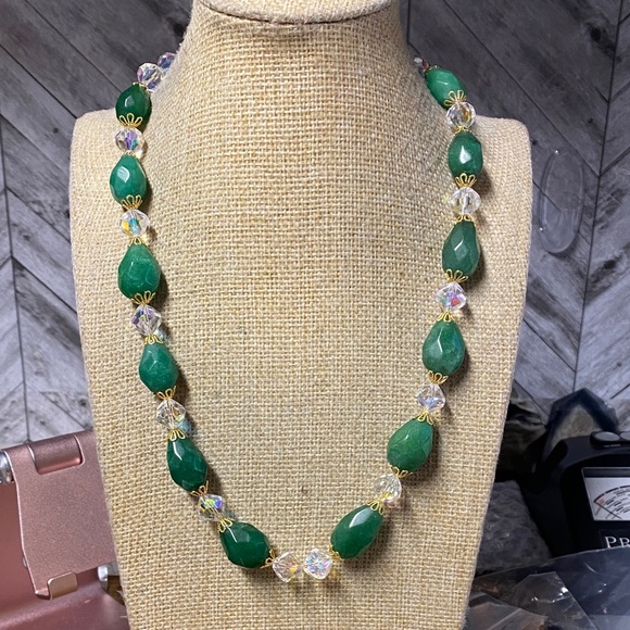 Aprilsplace Jewelry - Emerald Crystal 18 in Necklace Aprilsplace
